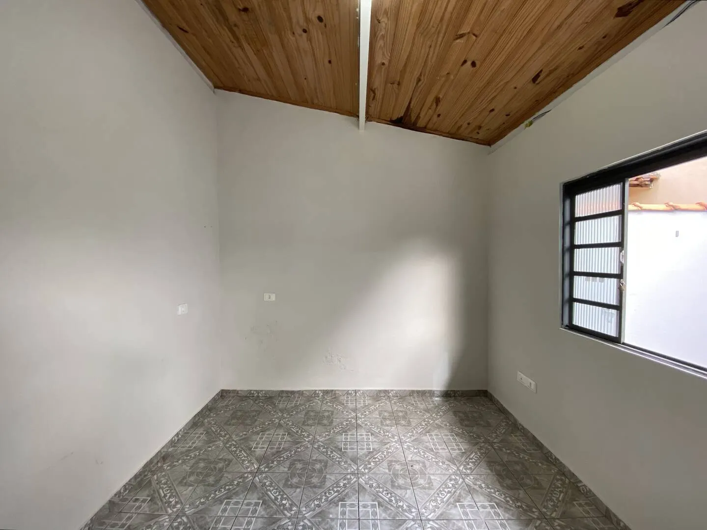 Casa à venda de 300 m² em Piraju, SP, Brasil