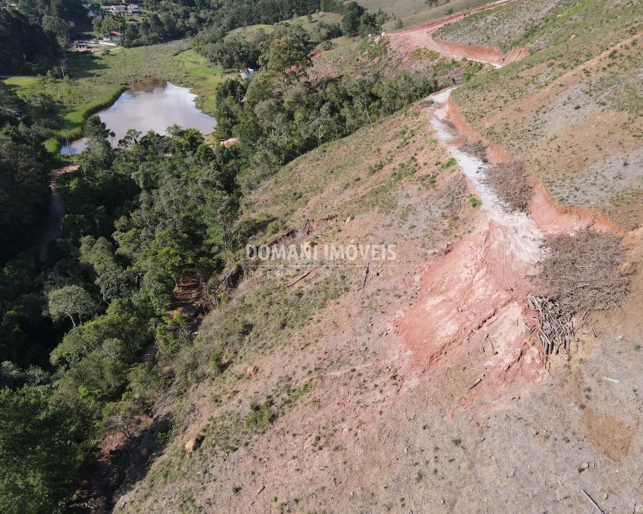 Plot for sale of 1,730 m² in Campos do Jordão, SP, Brazil
