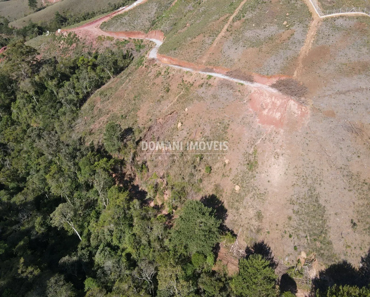 Plot for sale of 1,730 m² in Campos do Jordão, SP, Brazil