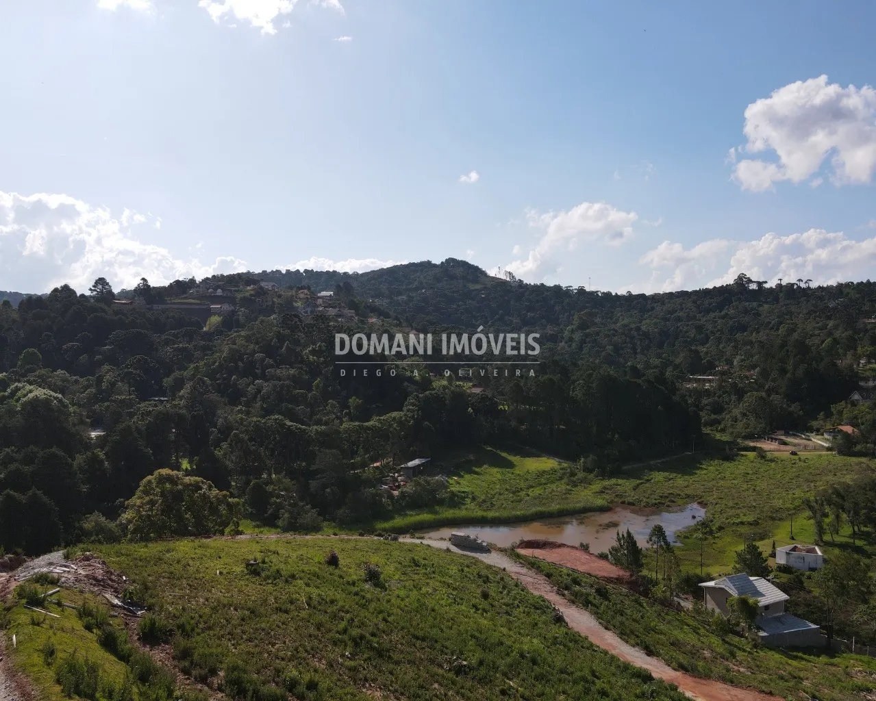 Plot for sale of 1,730 m² in Campos do Jordão, SP, Brazil