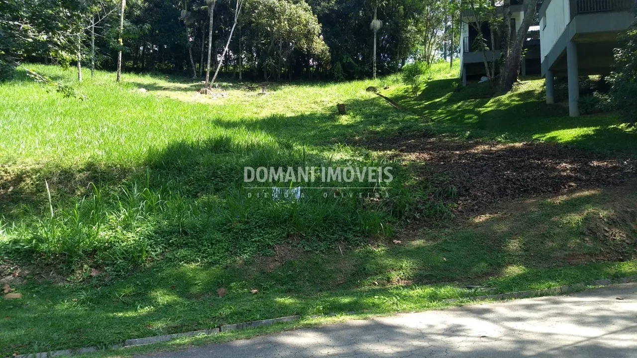 Terreno à venda de 927 m² em Santo Antônio do Pinhal, SP, Brasil