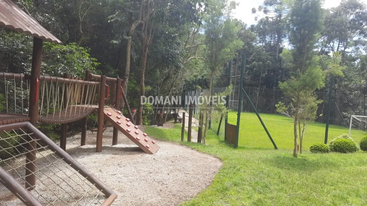 Terreno à venda de 927 m² em Santo Antônio do Pinhal, SP, Brasil