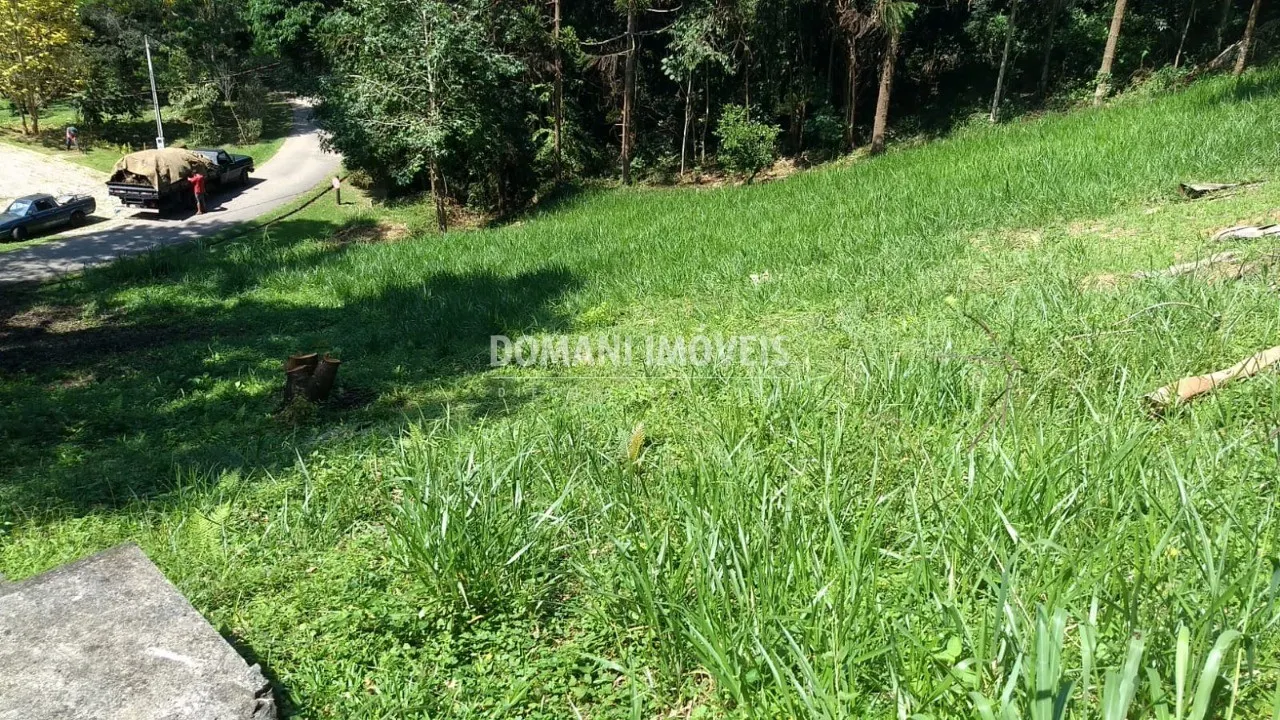 Terreno à venda de 927 m² em Santo Antônio do Pinhal, SP, Brasil