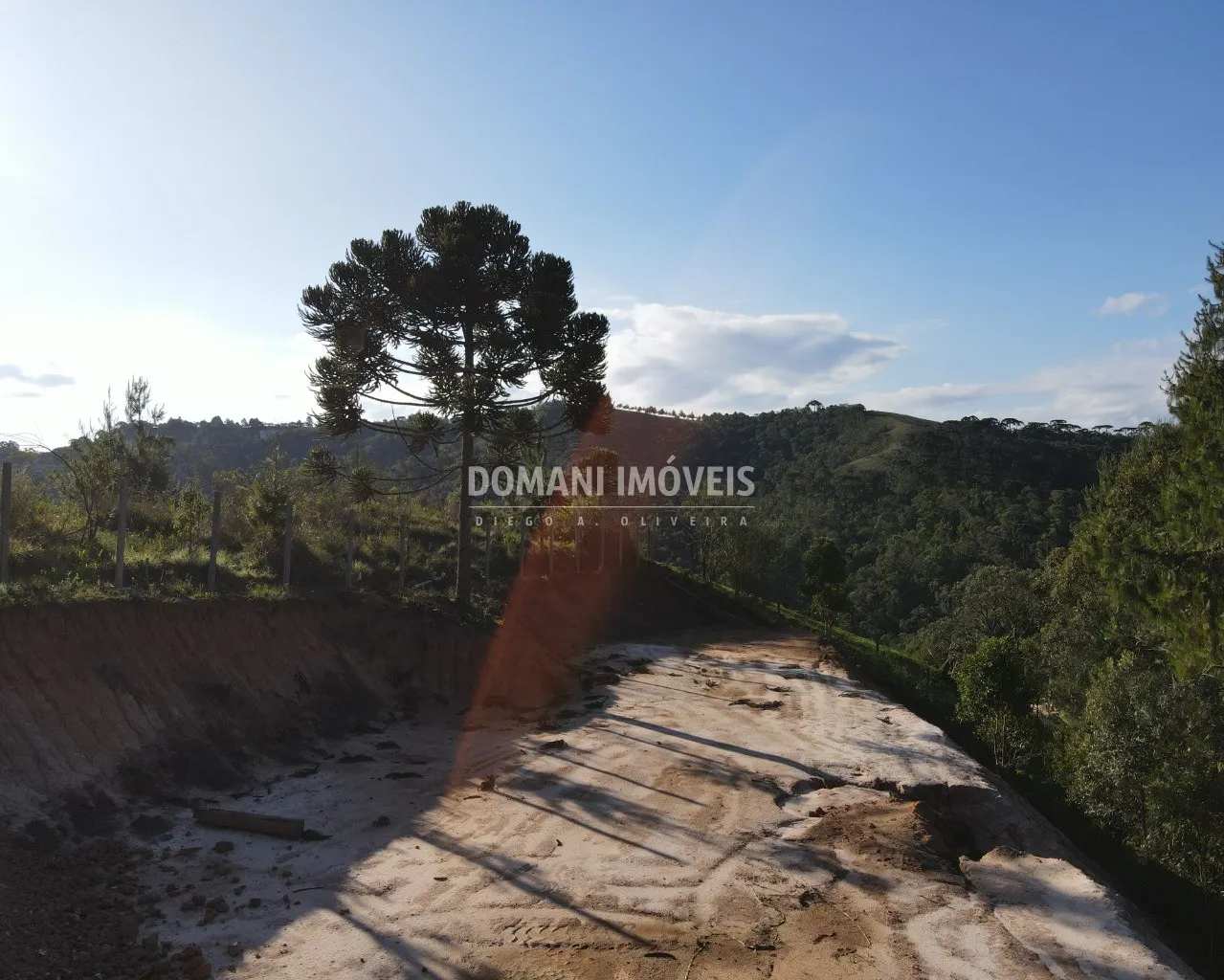 Terreno à venda de 1.010 m² em Campos do Jordão, SP, Brasil