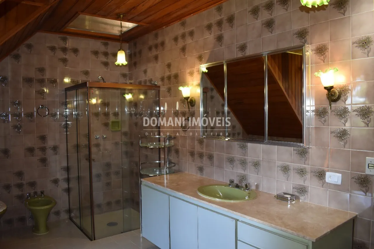 Casa à venda de 4.810 m² em Campos do Jordão, SP, Brasil