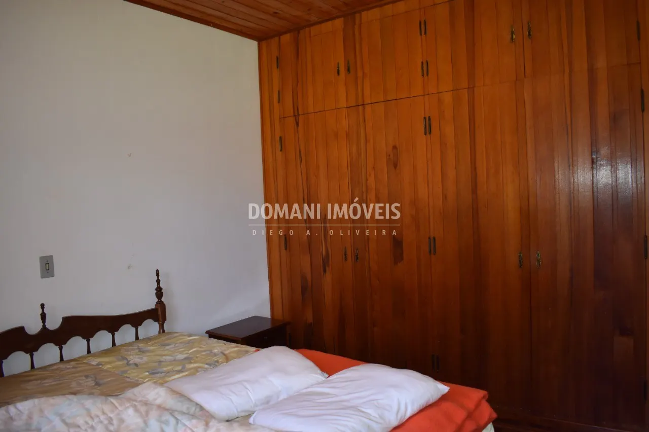 Casa à venda de 4.810 m² em Campos do Jordão, SP, Brasil