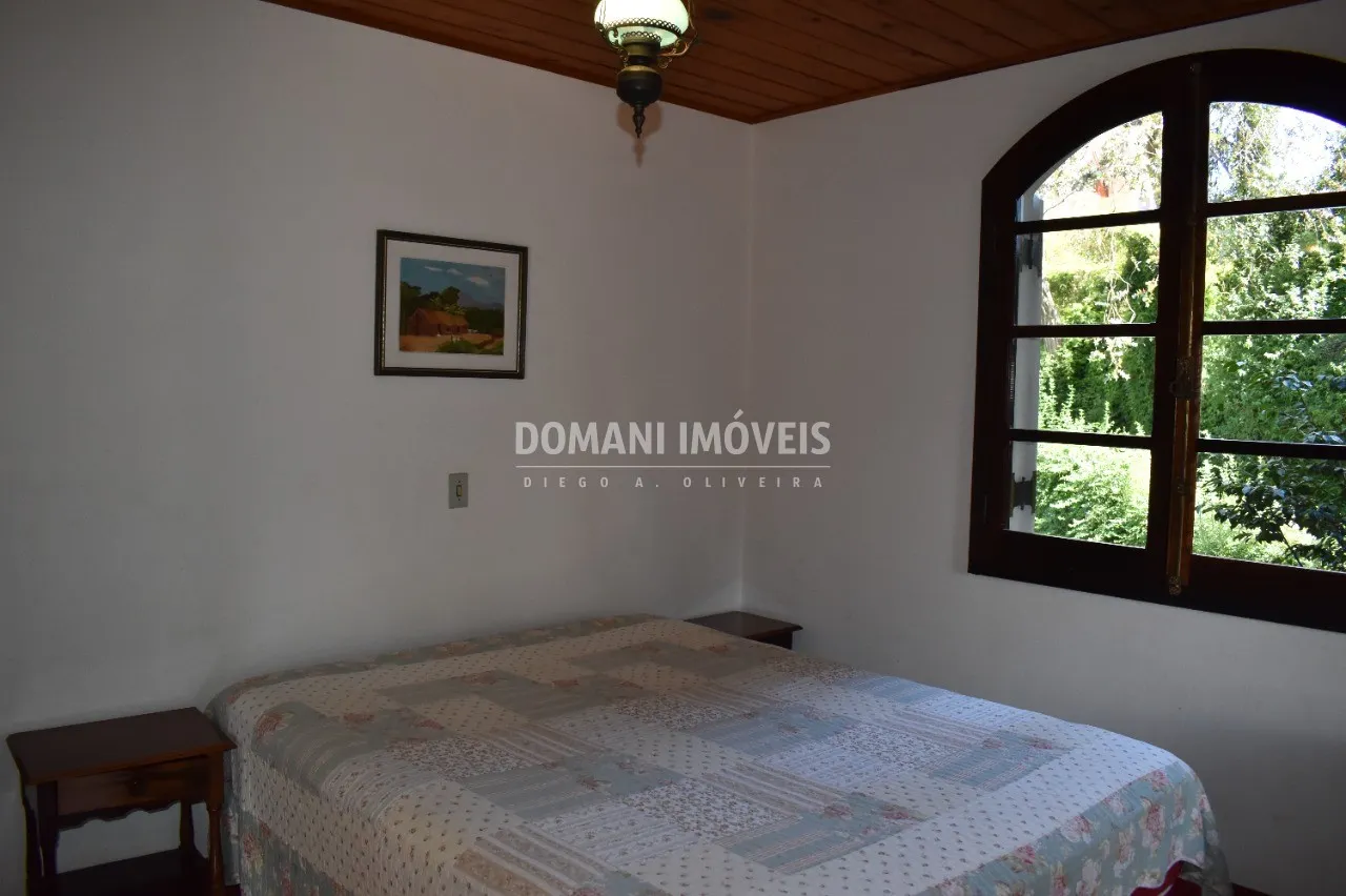 Casa à venda de 4.810 m² em Campos do Jordão, SP, Brasil