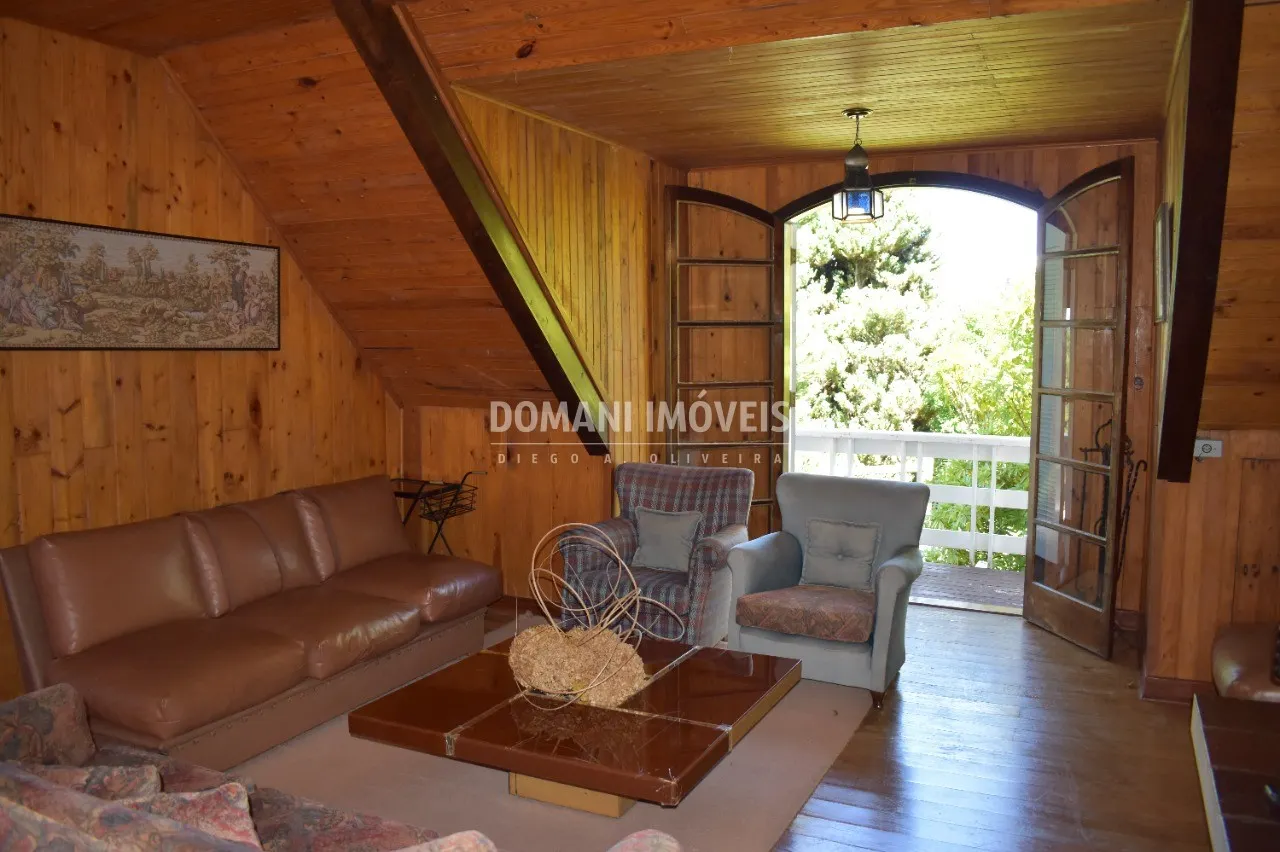 Casa à venda de 4.810 m² em Campos do Jordão, SP, Brasil