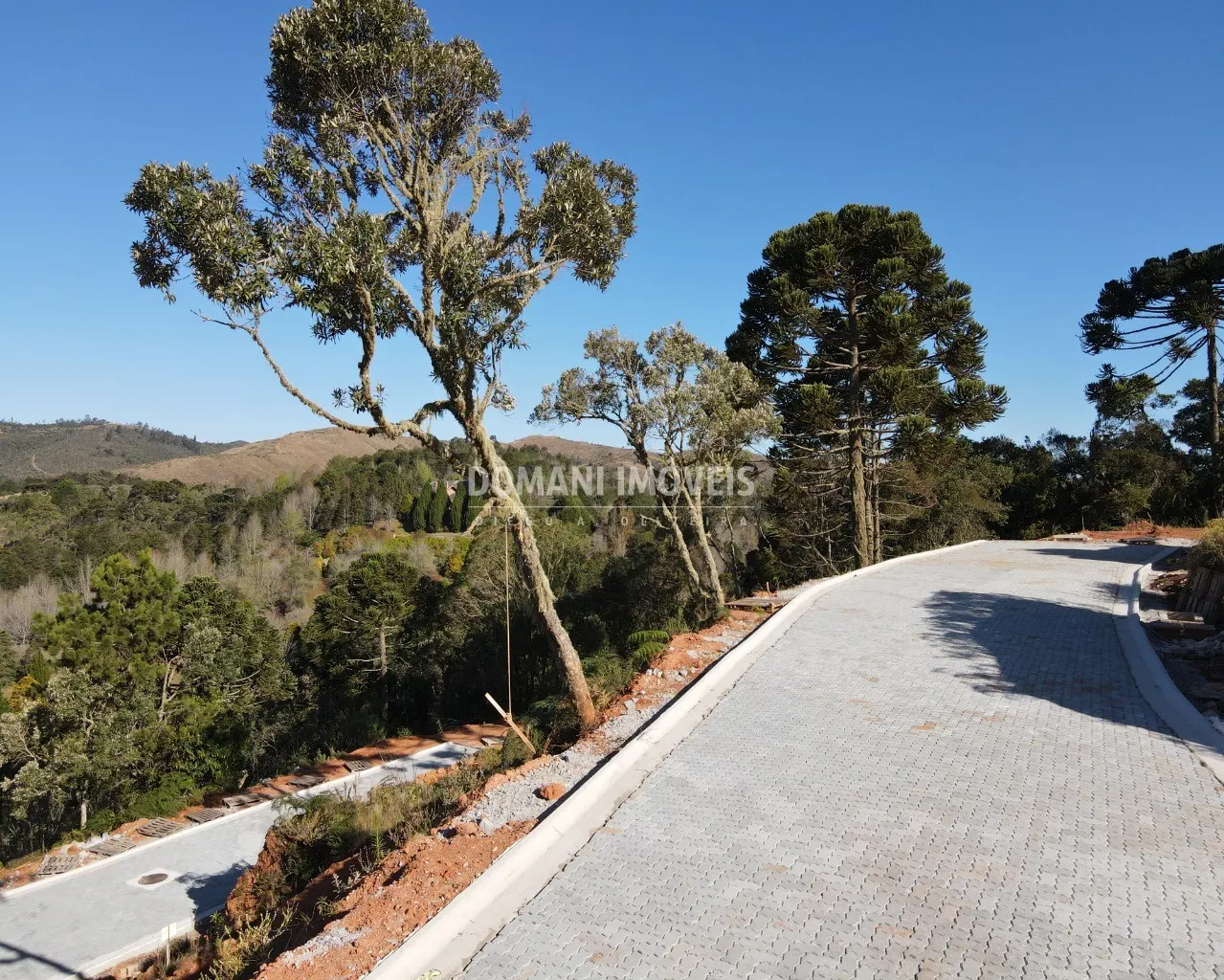 Plot for sale of 380 m² in Campos do Jordão, SP, Brazil