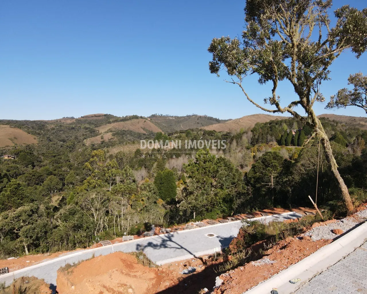 Plot for sale of 380 m² in Campos do Jordão, SP, Brazil