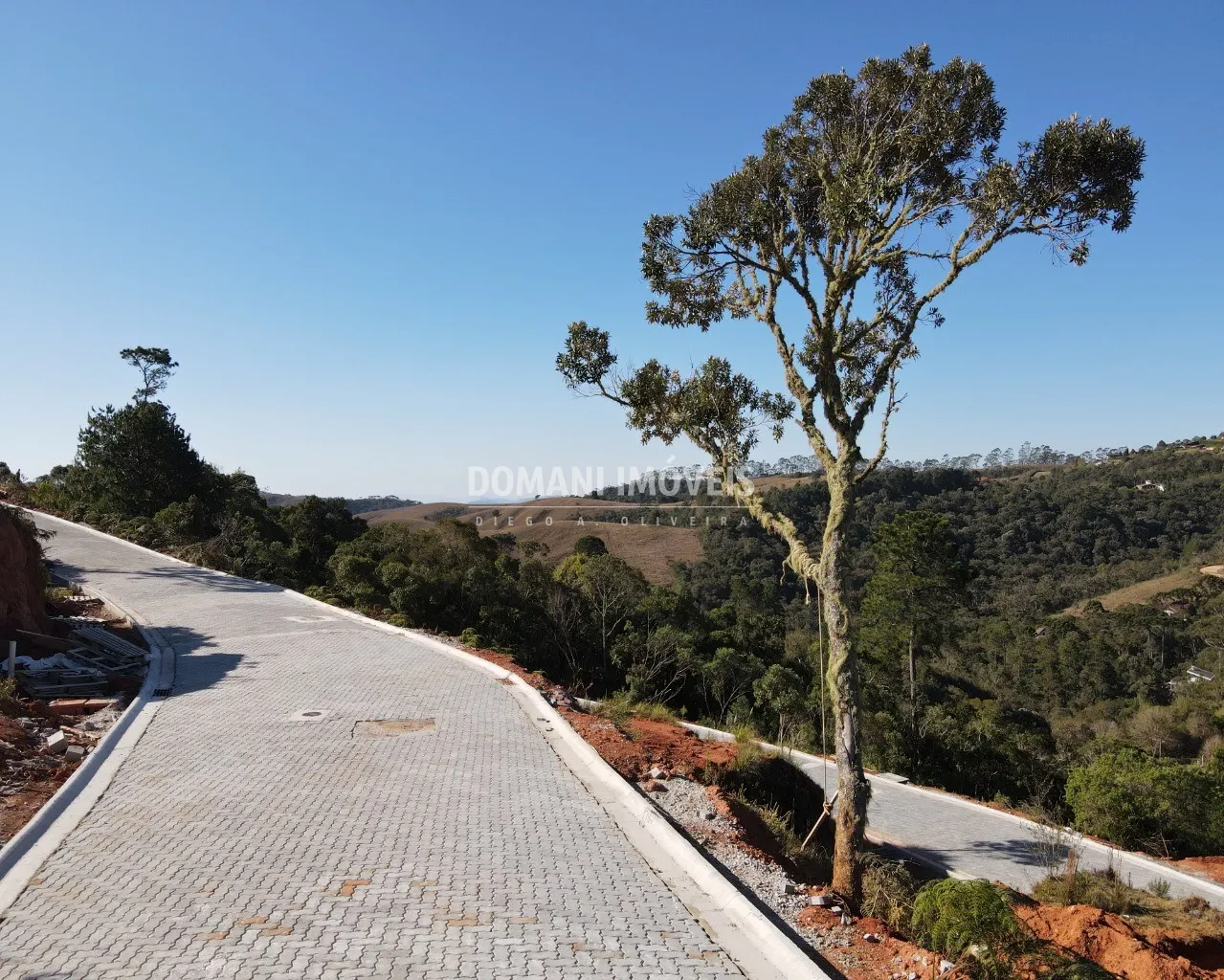 Plot for sale of 380 m² in Campos do Jordão, SP, Brazil