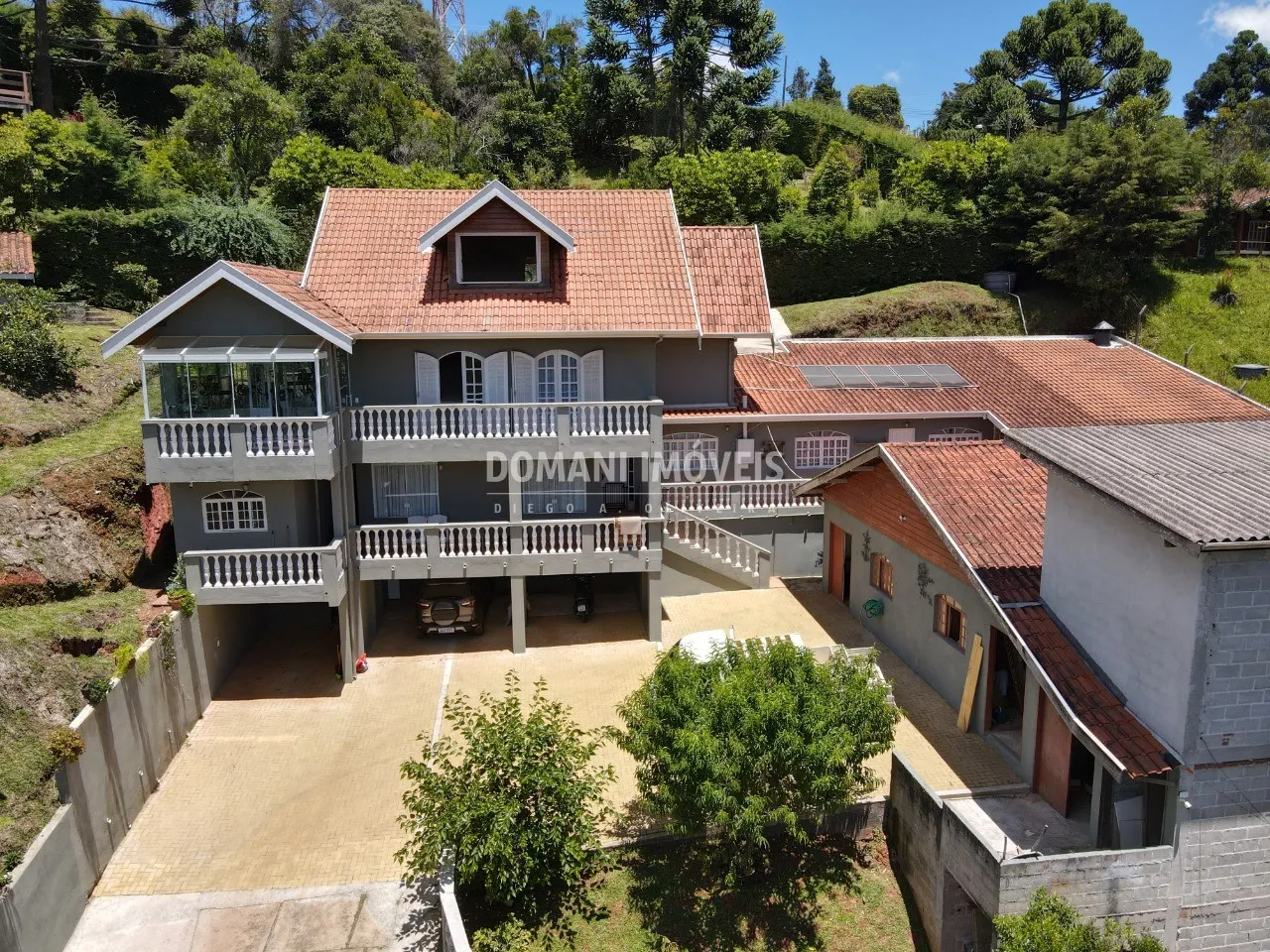 Casa à venda de 1.140 m² em Campos do Jordão, SP, Brasil