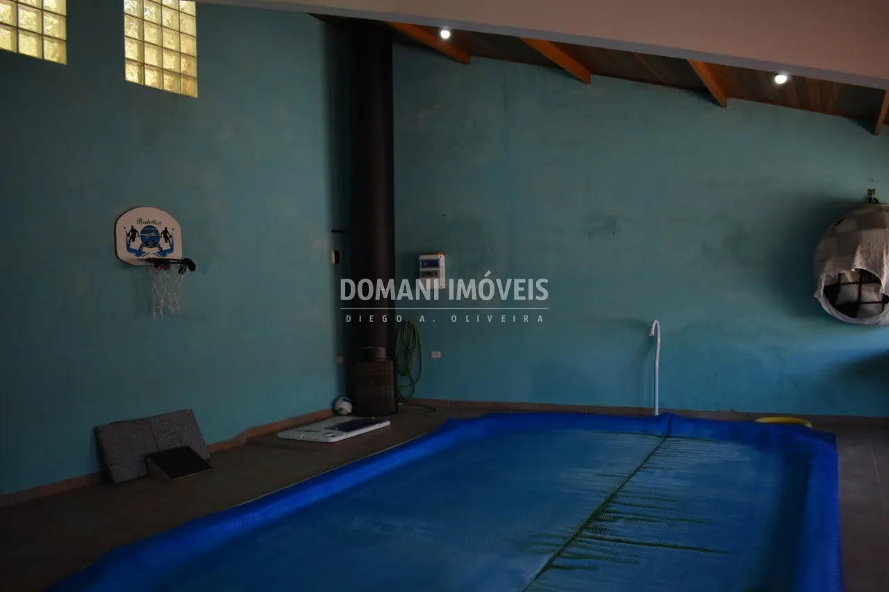 Casa à venda de 1.140 m² em Campos do Jordão, SP, Brasil