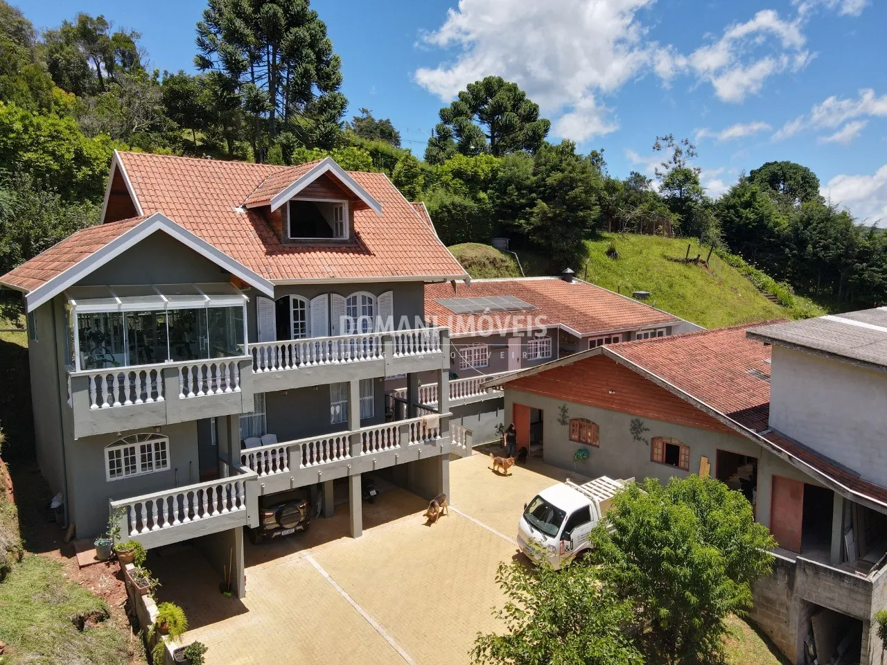 Casa à venda de 1.140 m² em Campos do Jordão, SP, Brasil