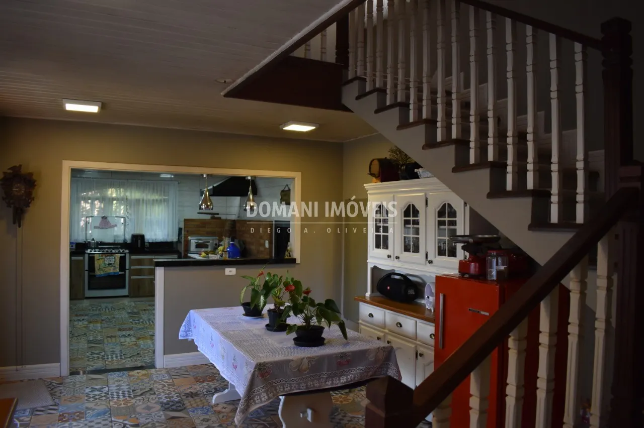 Casa à venda de 1.140 m² em Campos do Jordão, SP, Brasil