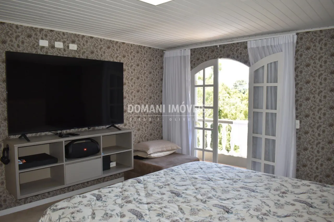 Casa à venda de 1.140 m² em Campos do Jordão, SP, Brasil