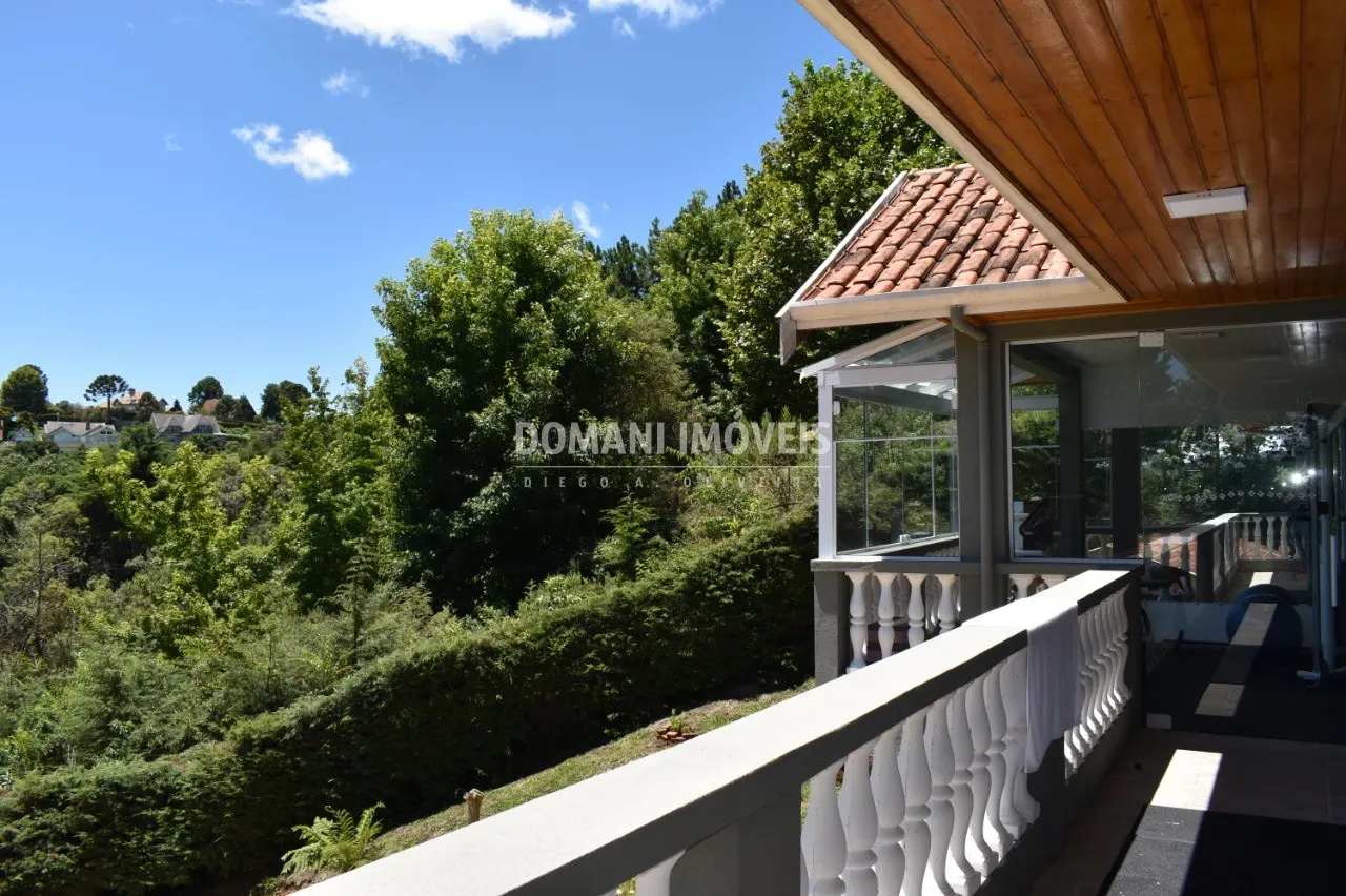 Casa à venda de 1.140 m² em Campos do Jordão, SP, Brasil