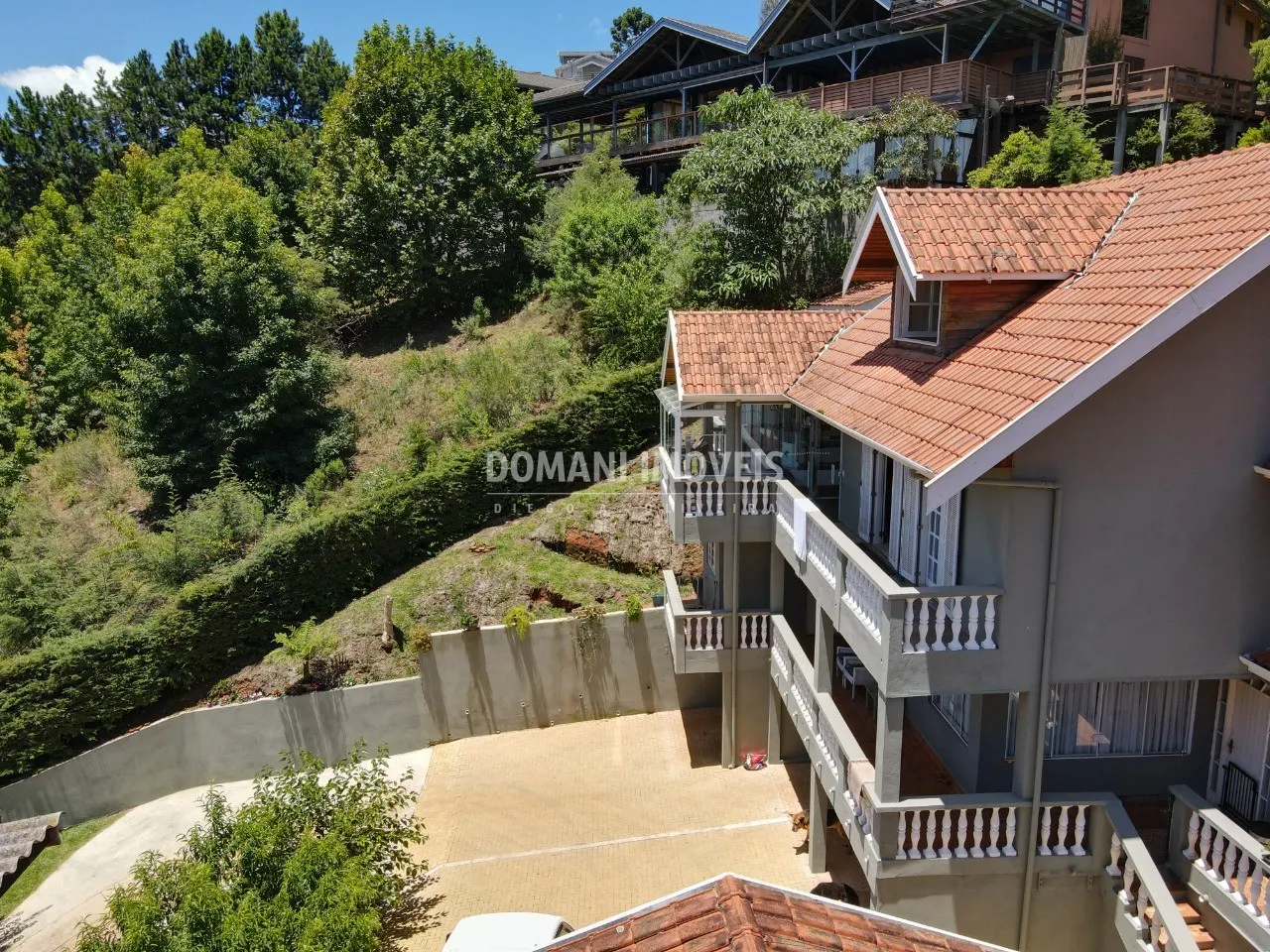 Casa à venda de 1.140 m² em Campos do Jordão, SP, Brasil