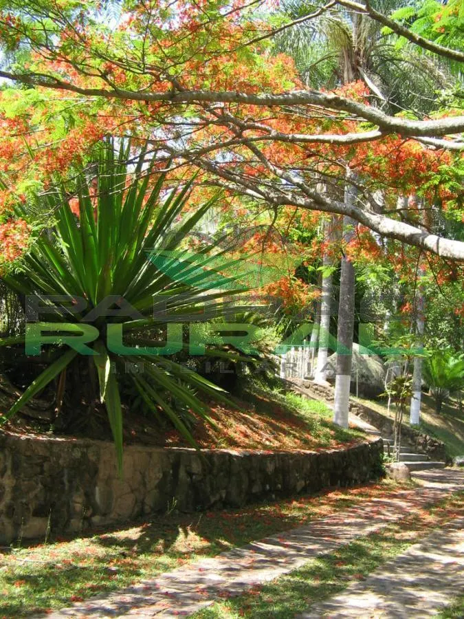 Chácara à venda de 1 ha em Valinhos, SP, Brasil
