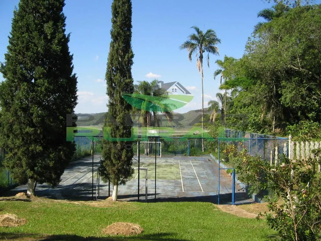 Chácara à venda de 1 ha em Valinhos, SP, Brasil