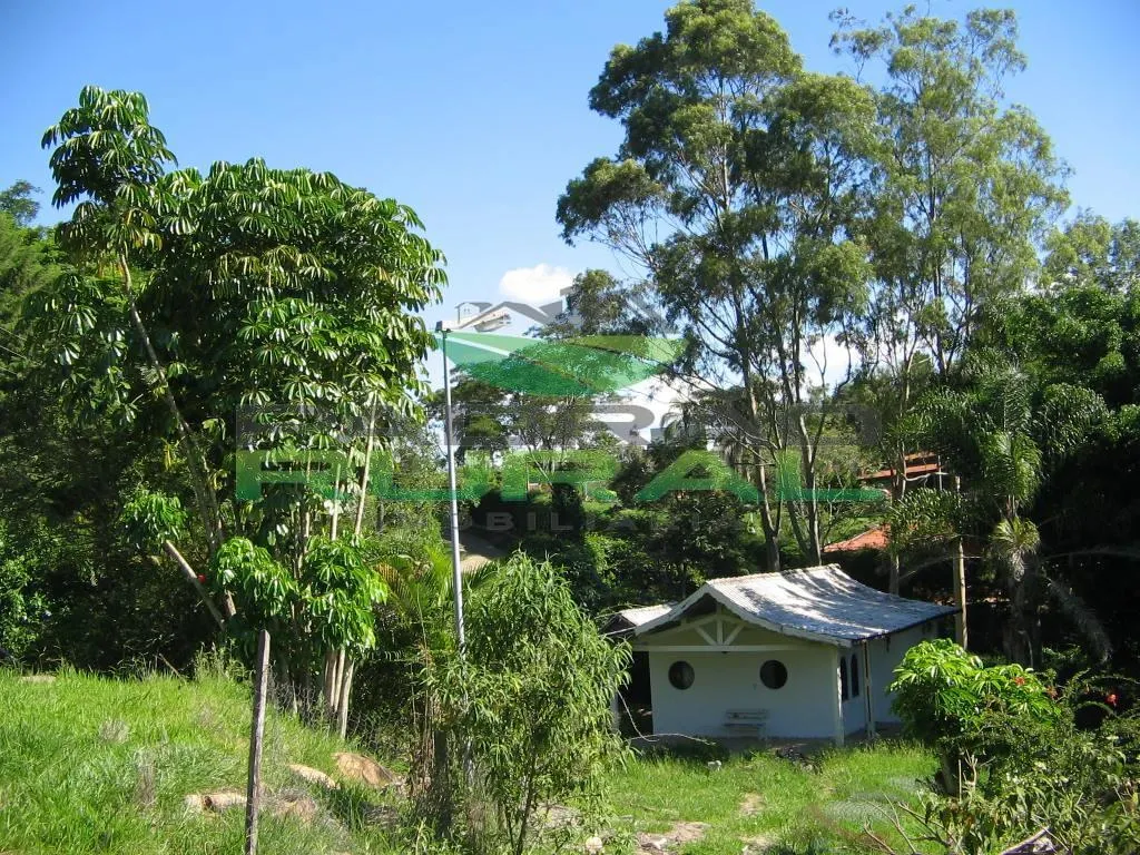 Chácara à venda de 1 ha em Valinhos, SP, Brasil