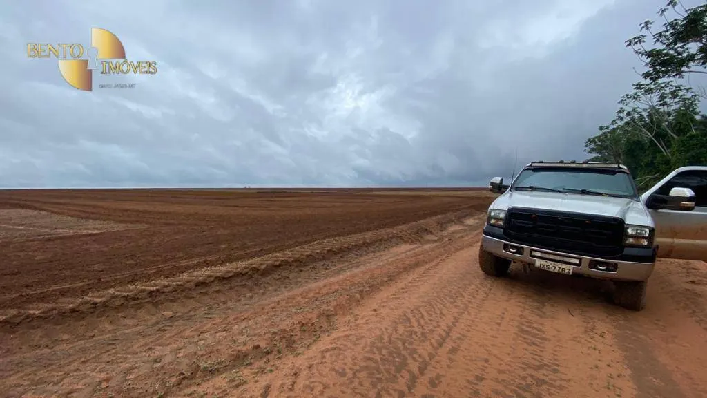 Fazenda à venda de 3.520 ha em Itaúba, MT, Brasil