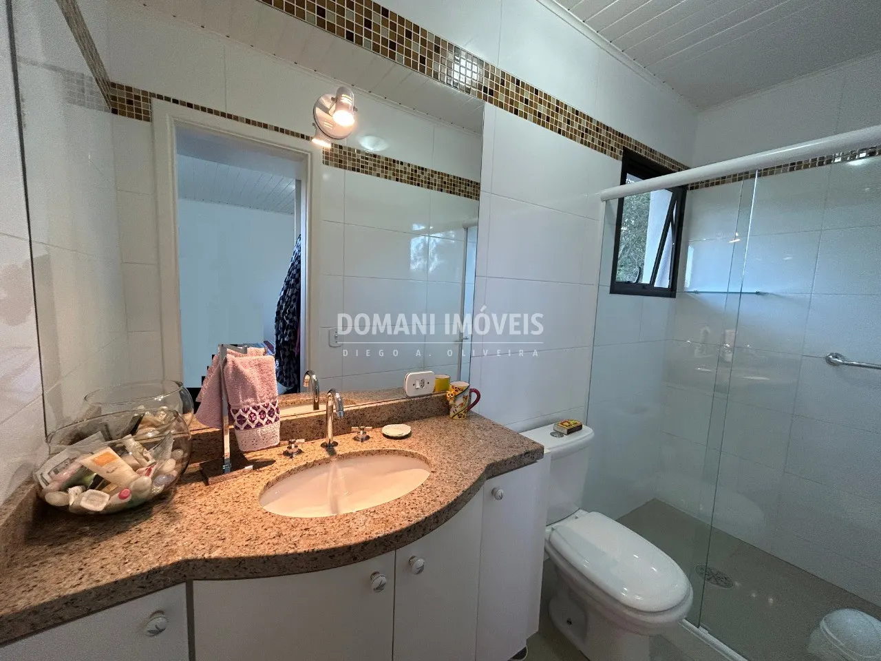 Casa à venda de 1.110 m² em Campos do Jordão, SP, Brasil