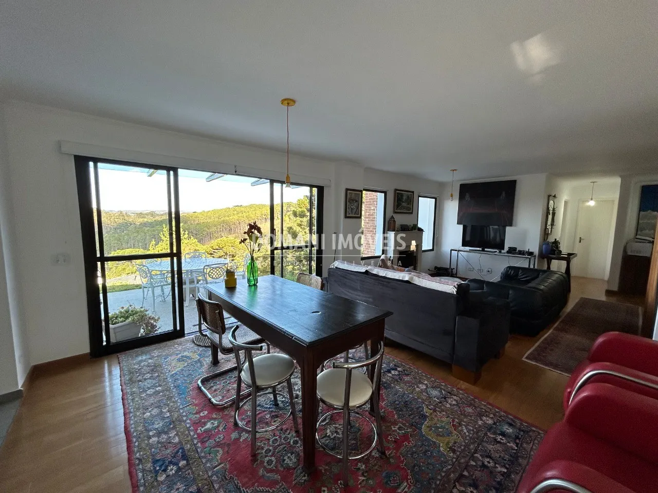 Casa à venda de 1.110 m² em Campos do Jordão, SP, Brasil