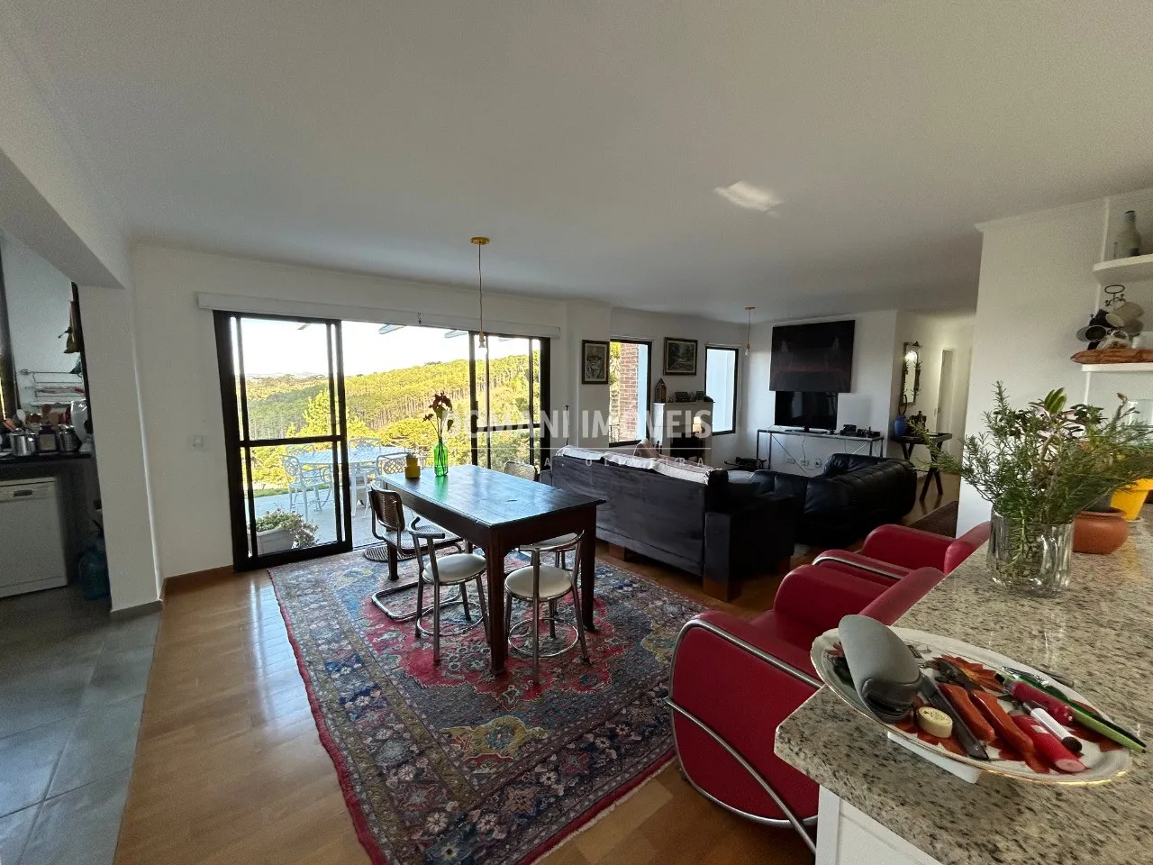 Casa à venda de 1.110 m² em Campos do Jordão, SP, Brasil