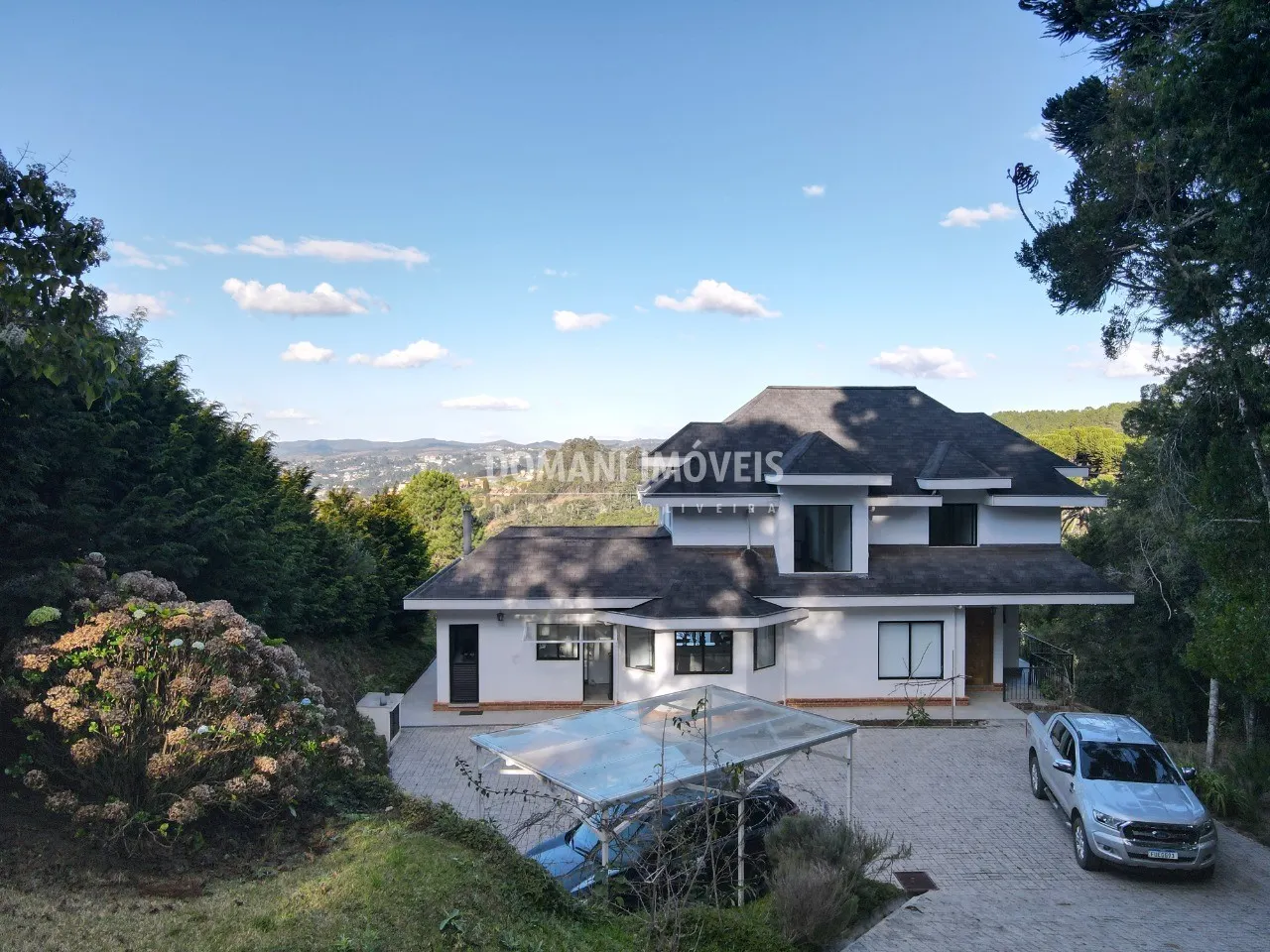 Casa à venda de 1.110 m² em Campos do Jordão, SP, Brasil