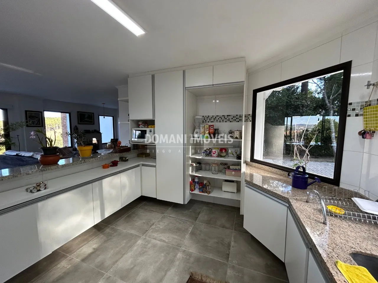 Casa à venda de 1.110 m² em Campos do Jordão, SP, Brasil
