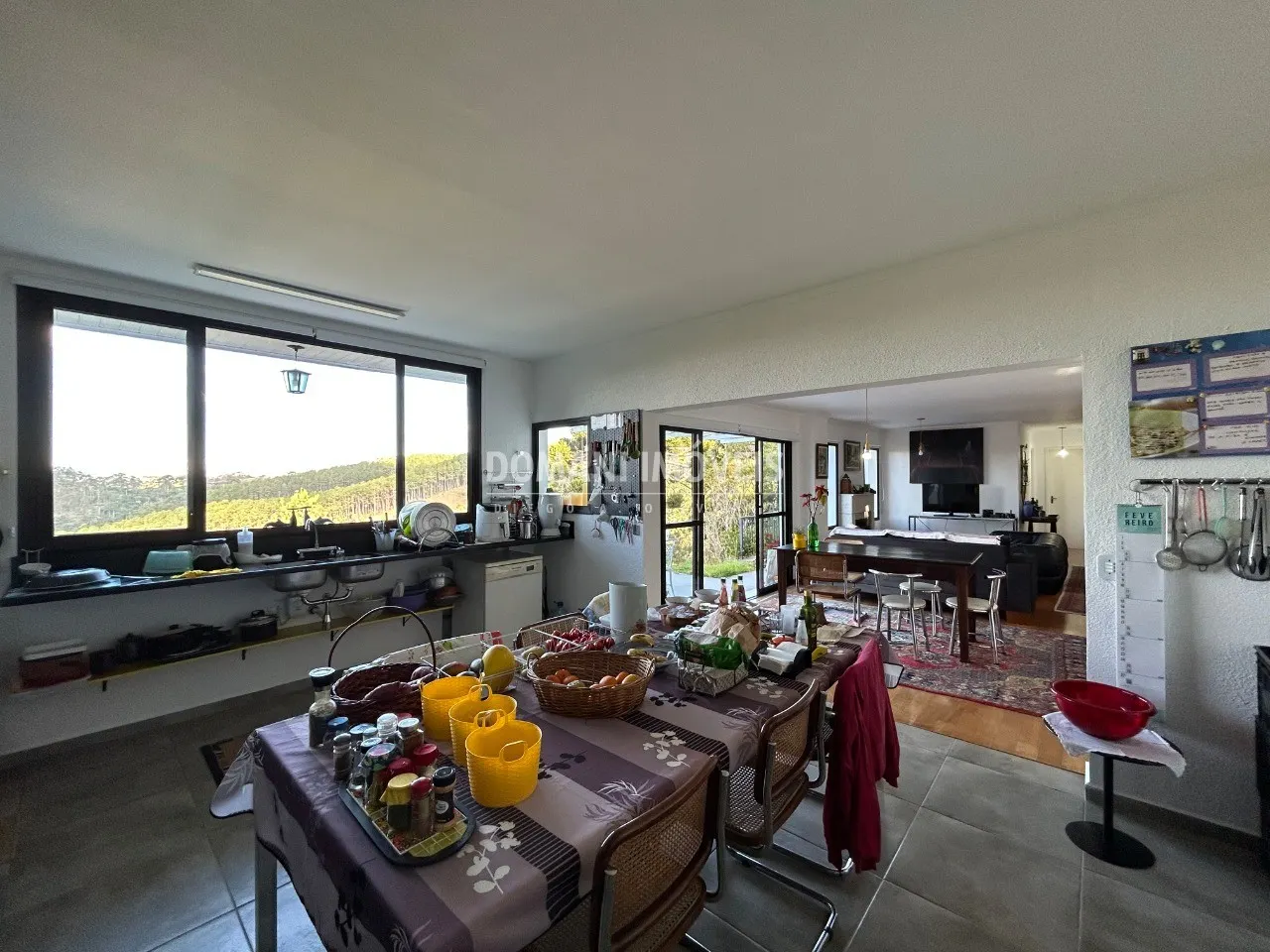 Casa à venda de 1.110 m² em Campos do Jordão, SP, Brasil