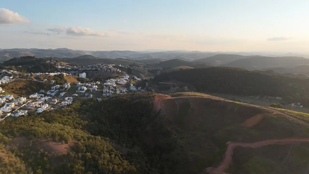 Plot for sale of 300 m² in Juiz de Fora, MG, Brazil