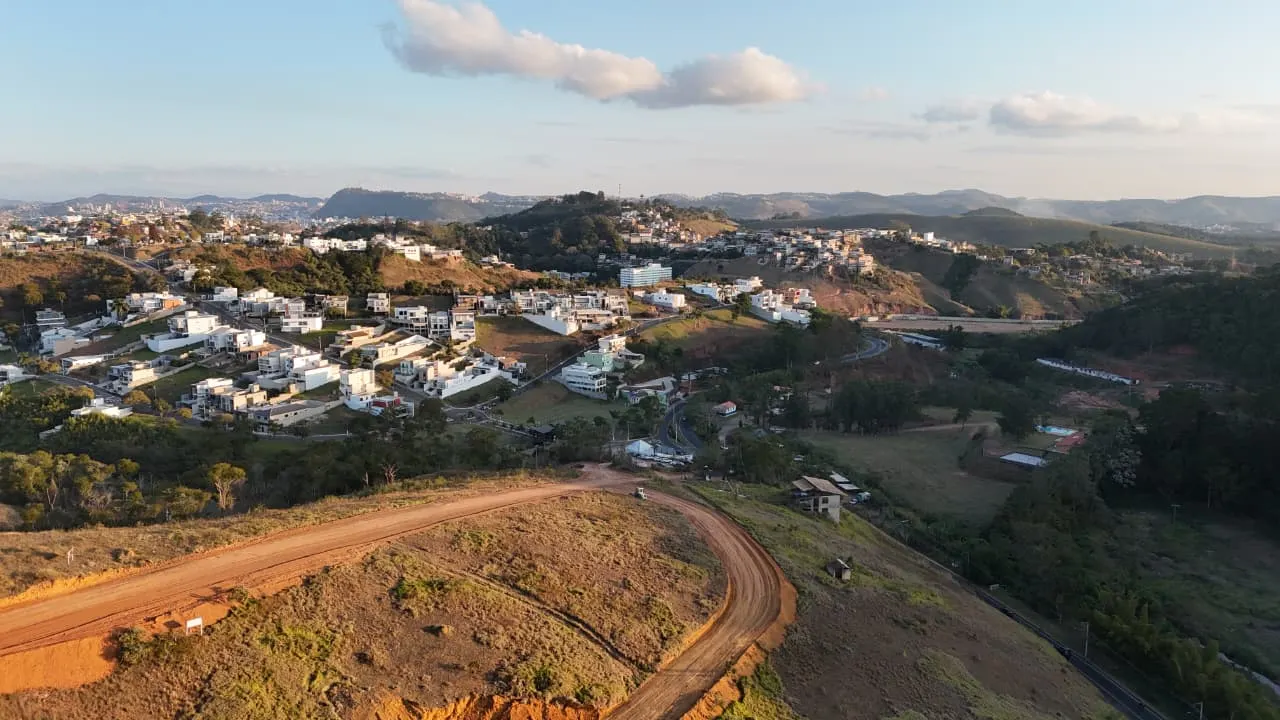 Plot for sale of 300 m² in Juiz de Fora, MG, Brazil