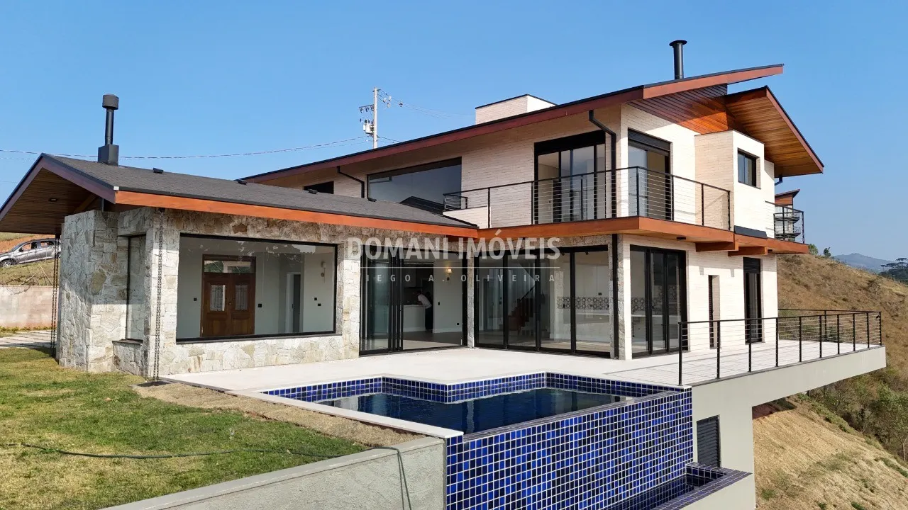Casa à venda de 2.520 m² em Campos do Jordão, SP, Brasil