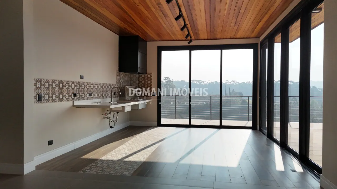 Casa à venda de 2.520 m² em Campos do Jordão, SP, Brasil