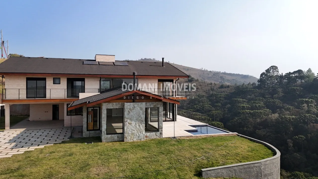 Casa à venda de 2.520 m² em Campos do Jordão, SP, Brasil
