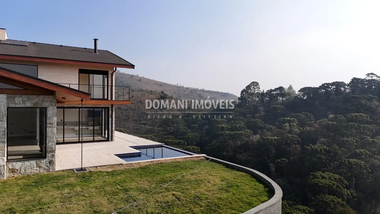 Casa à venda de 2.520 m² em Campos do Jordão, SP, Brasil