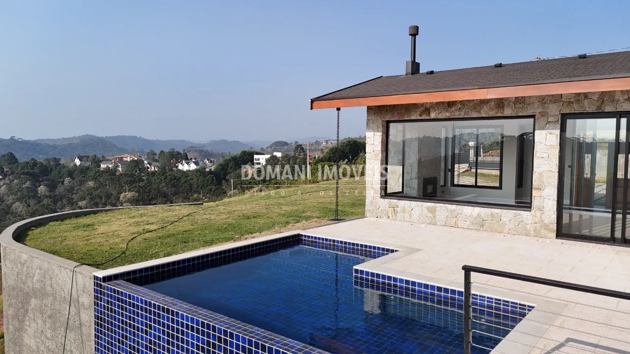 Casa à venda de 2.520 m² em Campos do Jordão, SP, Brasil