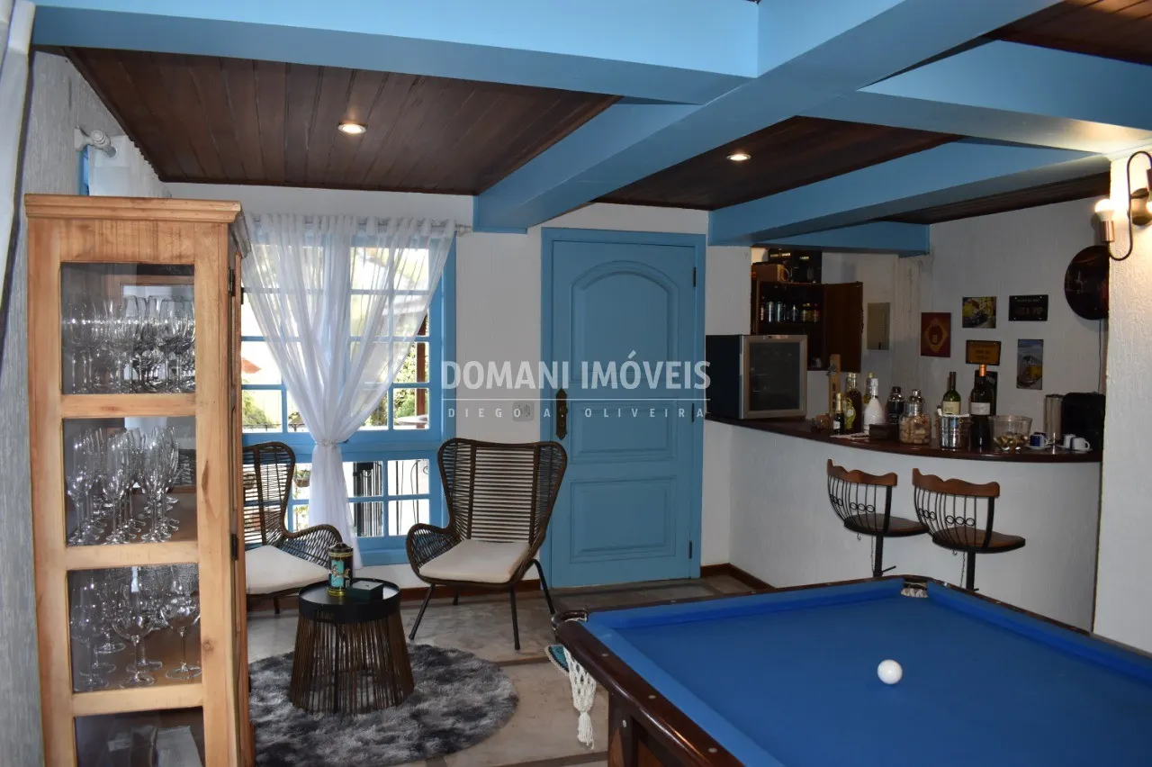 Casa à venda de 1.140 m² em Campos do Jordão, SP, Brasil