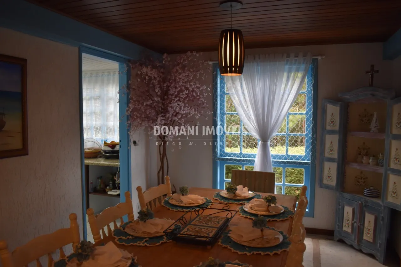 Casa à venda de 1.140 m² em Campos do Jordão, SP, Brasil