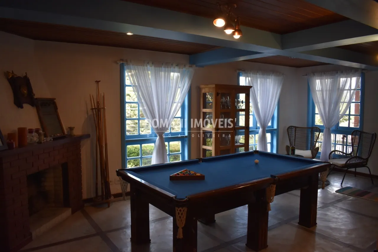 Casa à venda de 1.140 m² em Campos do Jordão, SP, Brasil