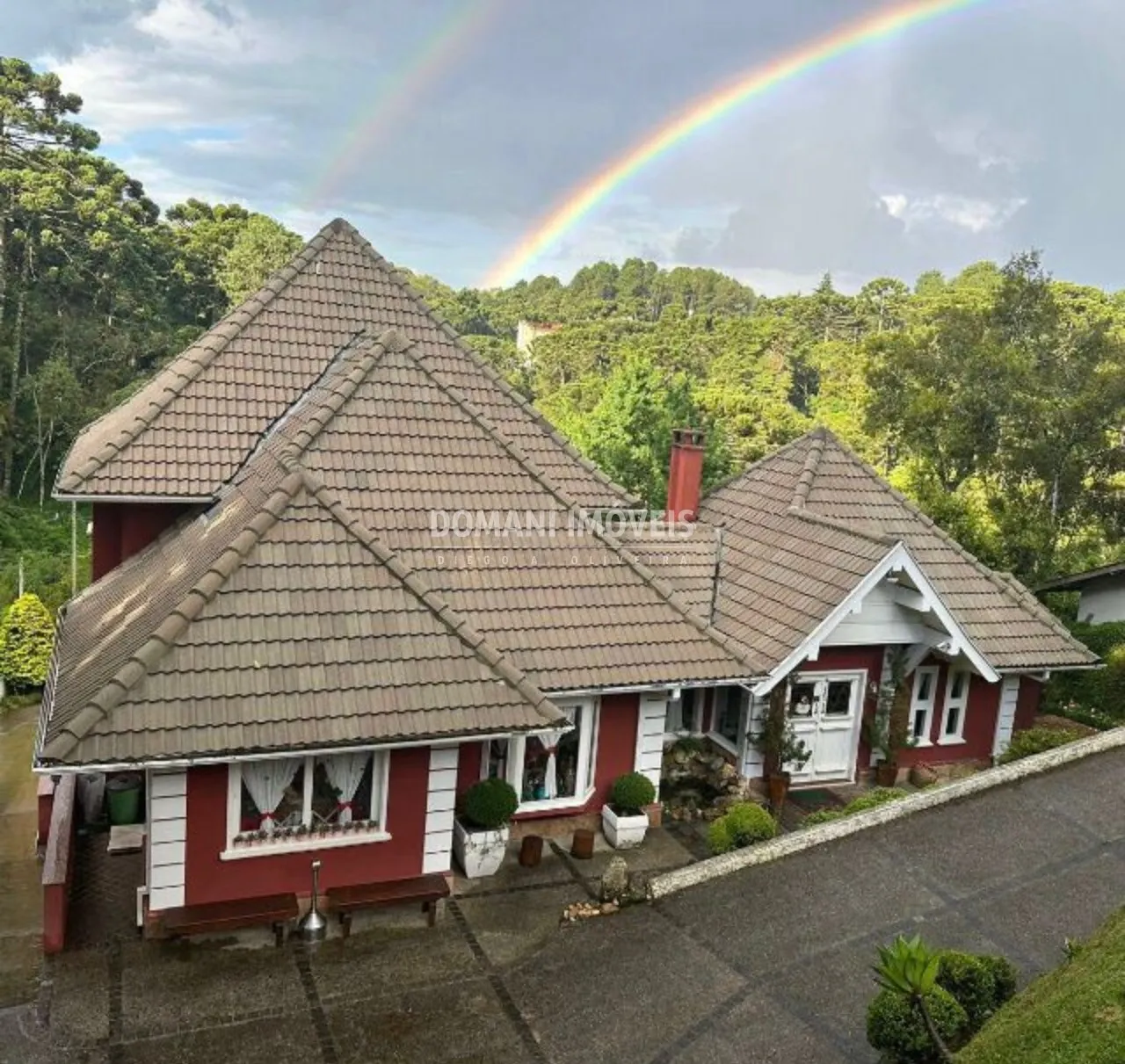 Comercial à venda de 1.040 m² em Campos do Jordão, SP, Brasil