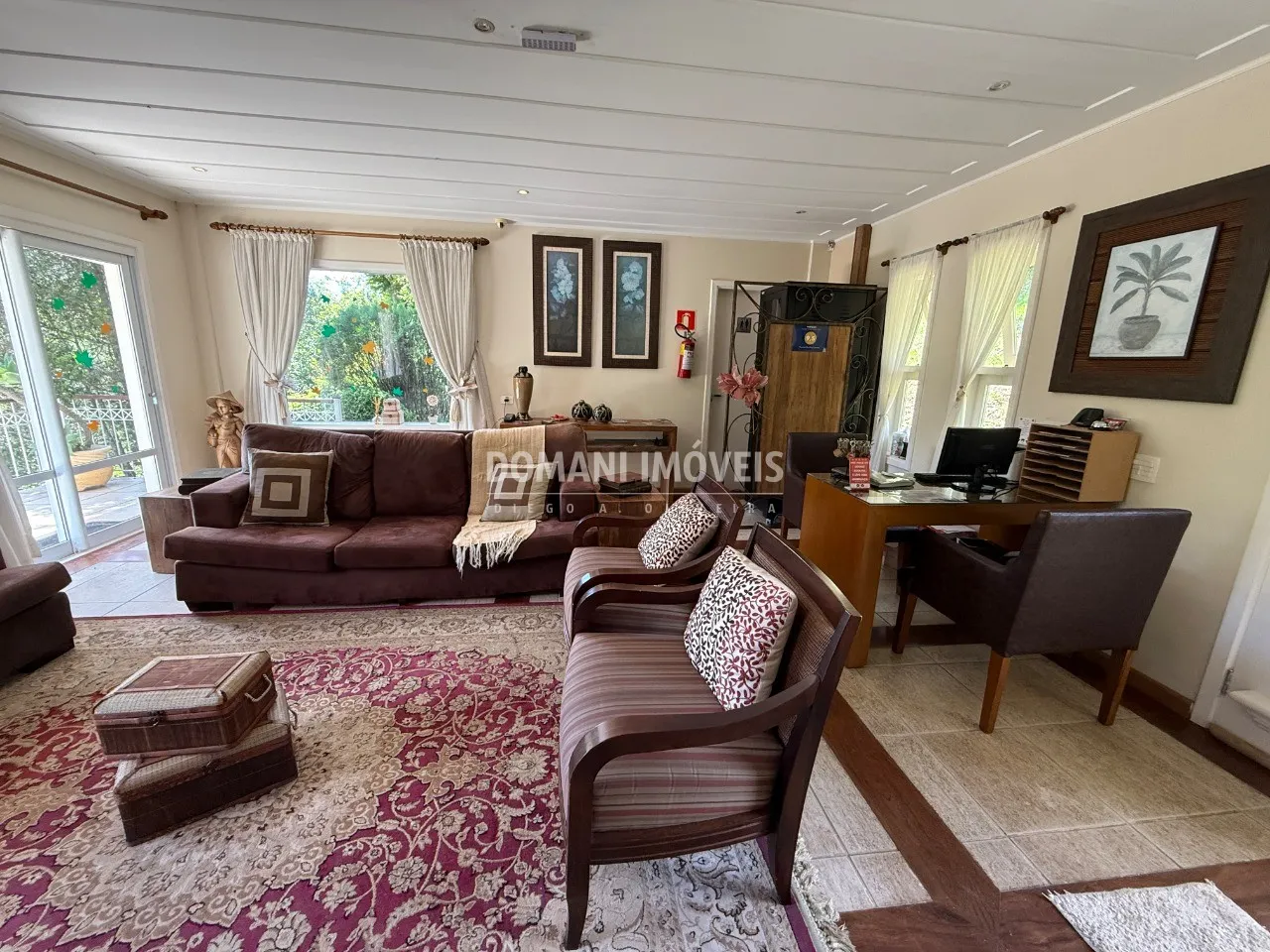 Comercial à venda de 1.040 m² em Campos do Jordão, SP, Brasil