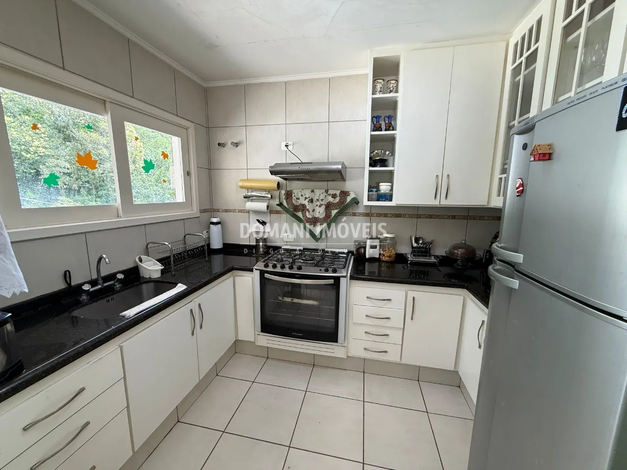 Comercial à venda de 1.040 m² em Campos do Jordão, SP, Brasil