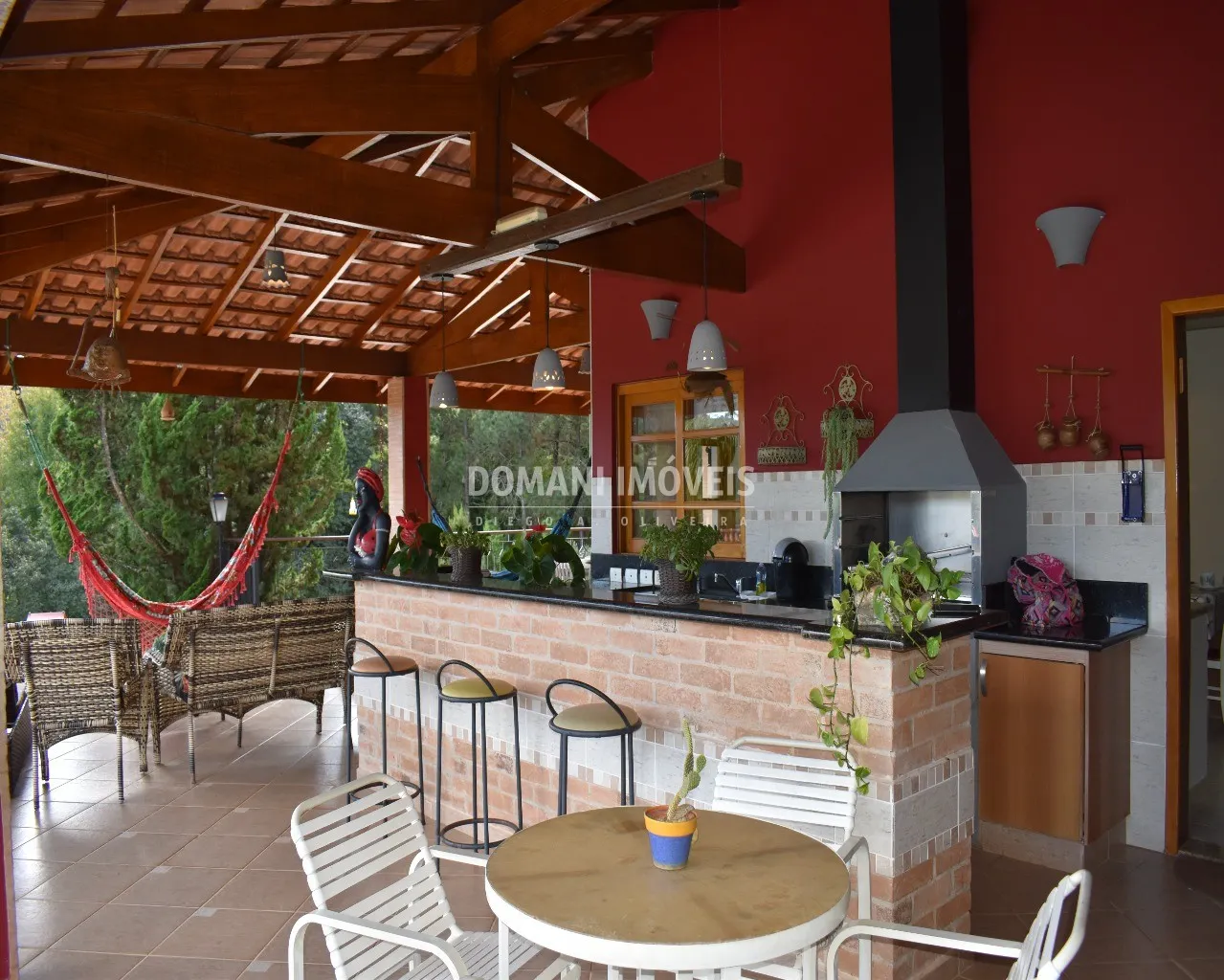 Casa à venda de 1 ha em Santo Antônio do Pinhal, SP, Brasil