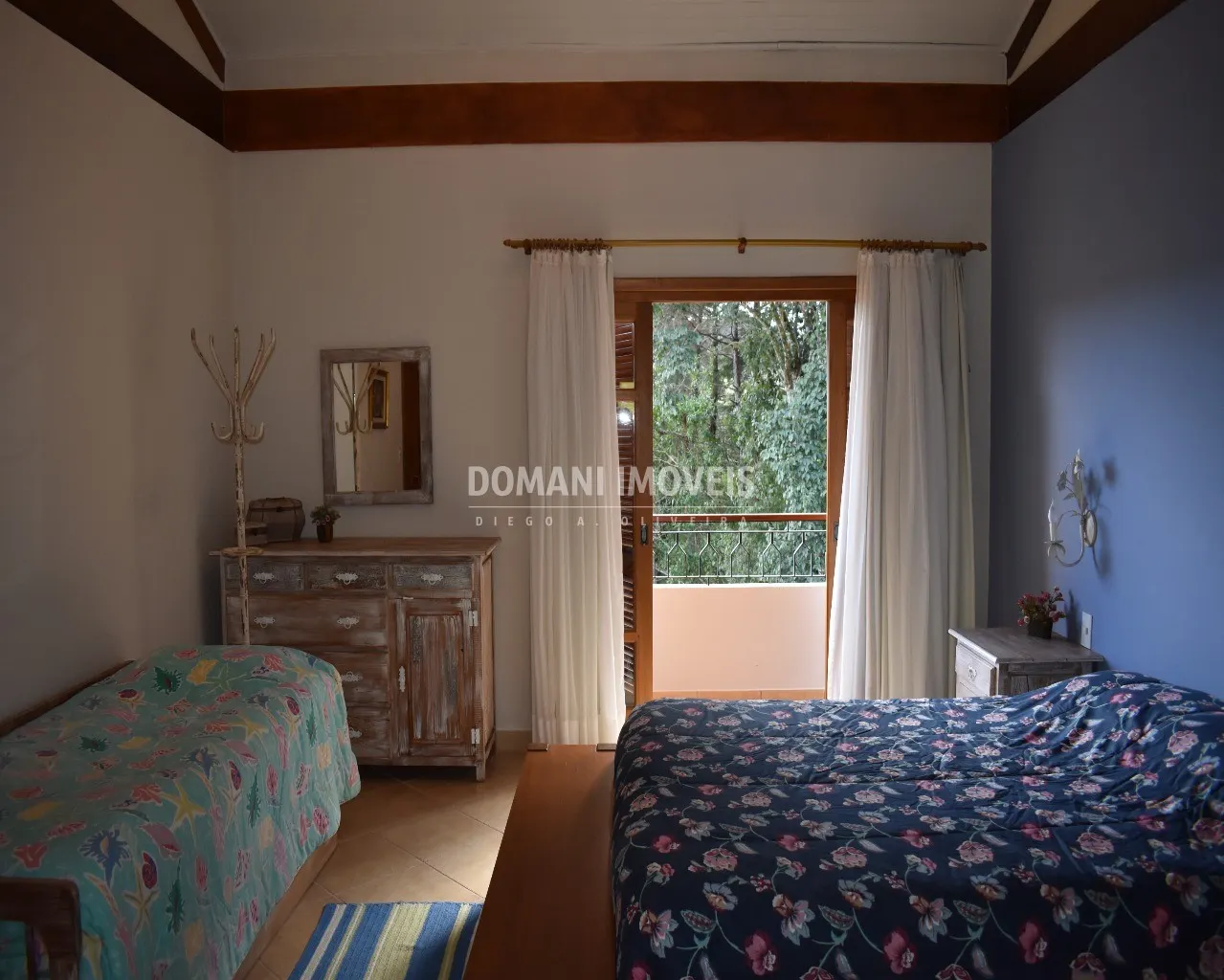 Casa à venda de 1 ha em Santo Antônio do Pinhal, SP, Brasil