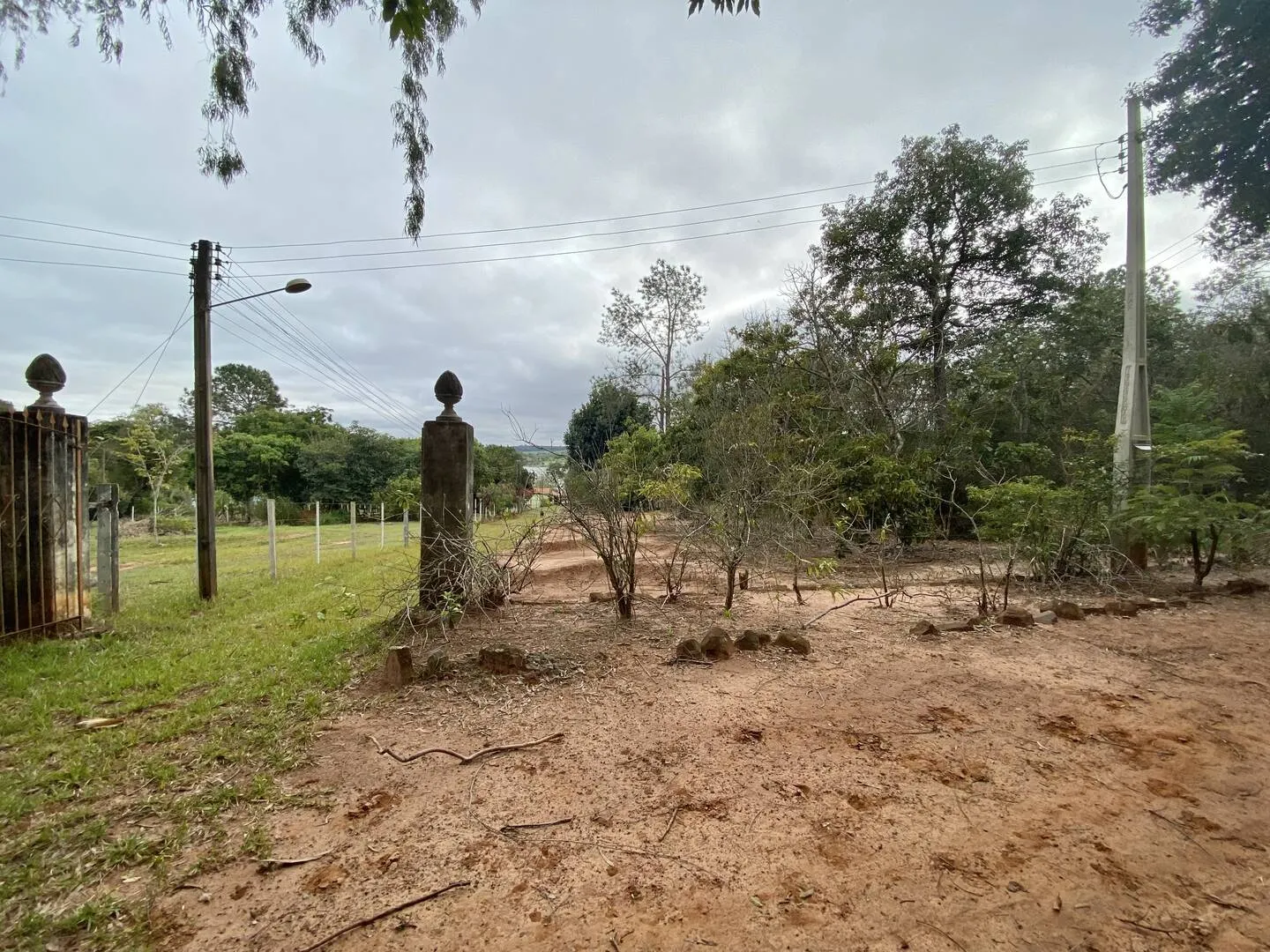 Country home for sale of 3,000 m² in Piraju, SP, Brazil