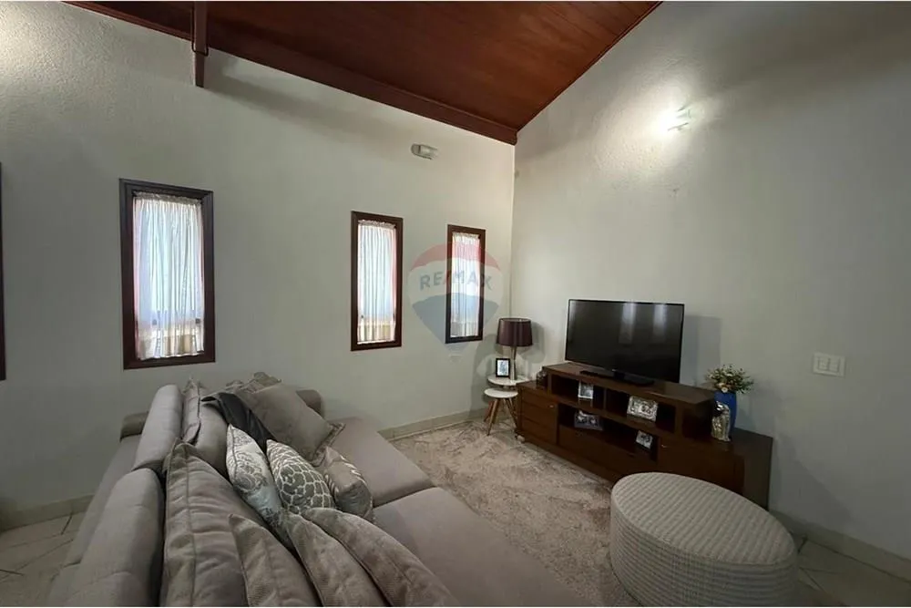 Chácara à venda de 2.000 m² em Valinhos, SP, Brasil