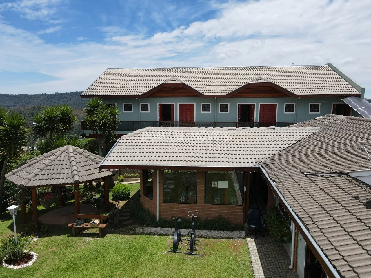 Pousada à venda e para Arrendar de 1.300 m² em Campos do Jordão, SP, Brasil